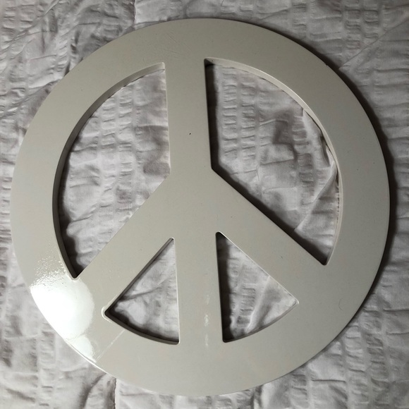 peace sign wall decor - Picture 1 of 2